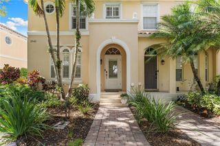 3540 Islandwalk CIR, Naples, FL 34119