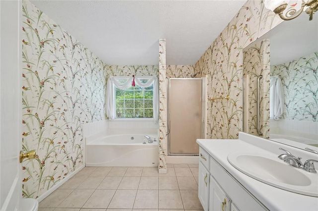 420 Towler Court, Loganville, GA 30052
