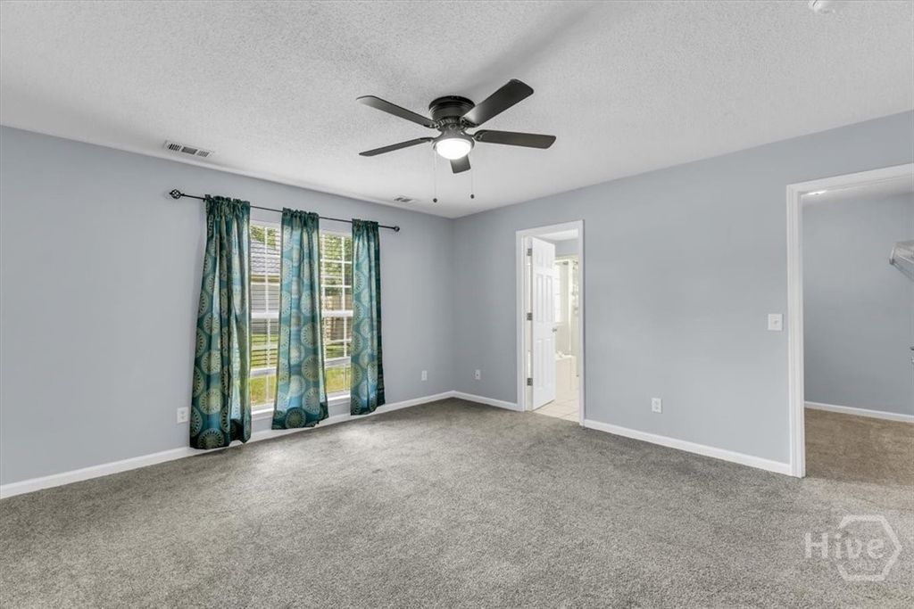 Image 19 of property listing at 146 Steven Street, Richmond Hill, GA 31324