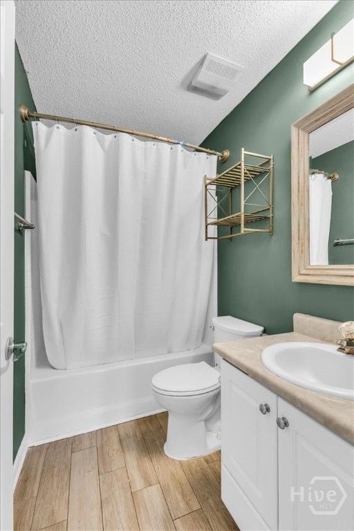 Image 29 of property listing at 146 Steven Street, Richmond Hill, GA 31324