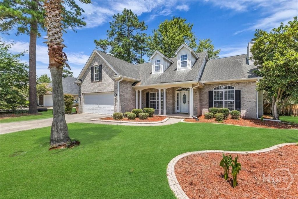 Image 4 of property listing at 146 Steven Street, Richmond Hill, GA 31324