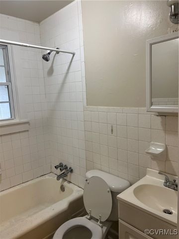 1306 Sunnyside Ave, Hopewell, VA 23860