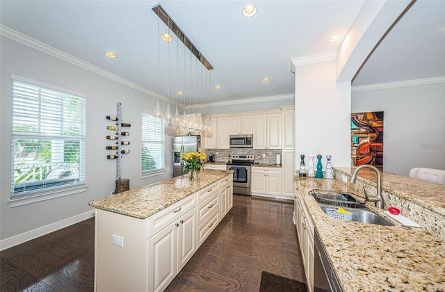 7004 GREVILLA AVENUE S 7004, South Pasadena, FL 33707