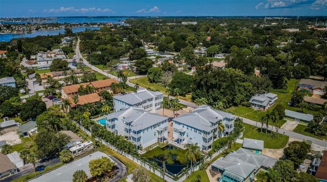 7004 GREVILLA AVENUE S 7004, South Pasadena, FL 33707