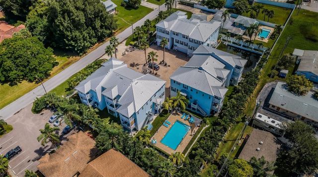 7004 GREVILLA AVENUE S 7004, South Pasadena, FL 33707