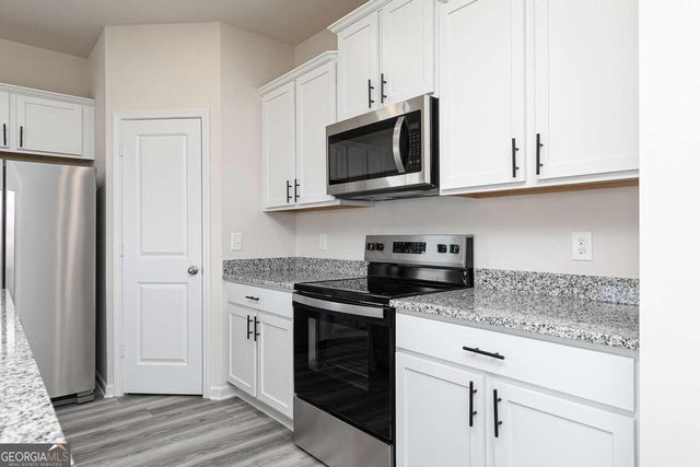 110 Howell Drive, Villa Rica, GA 30180