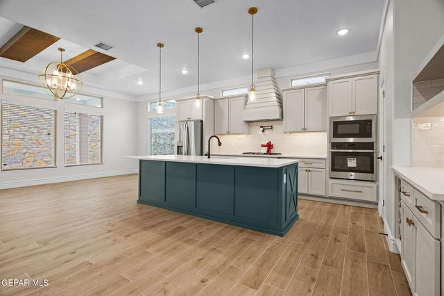 13457 Emerald Terrace Drive, El Paso, TX 79928