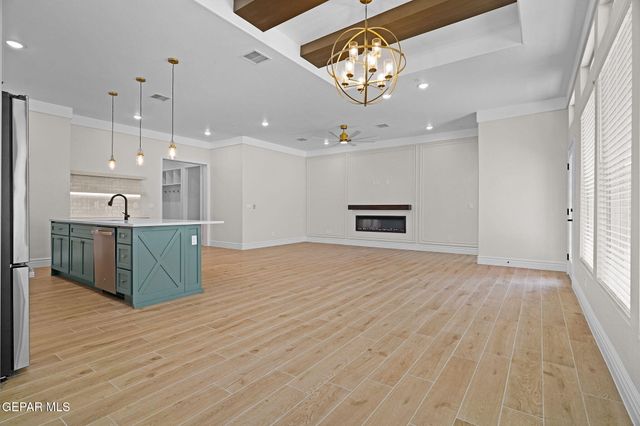 13457 Emerald Terrace Drive, El Paso, TX 79928