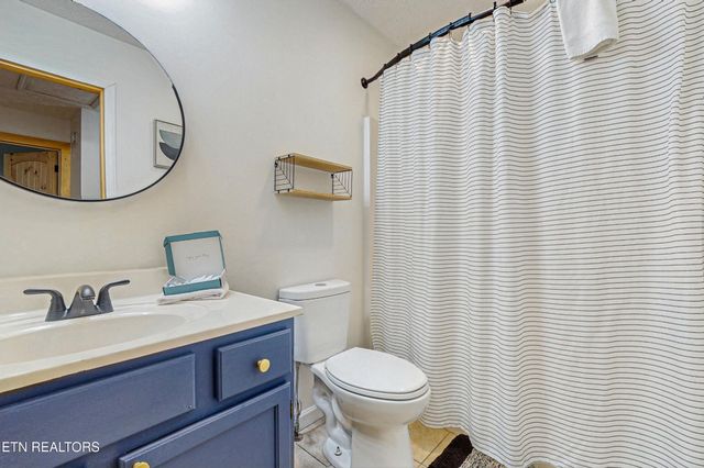 1949 Shady Grove Rd, Sevierville, TN 37876