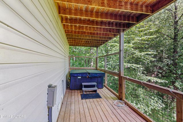 1949 Shady Grove Rd, Sevierville, TN 37876