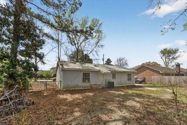 445 Robin Drive, Goose Creek, SC 29445