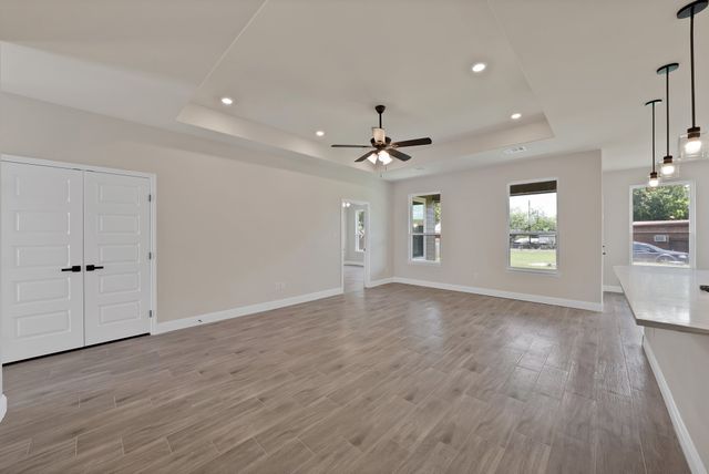 5115 Waterbury Court, Granbury, TX 76048