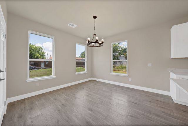 5115 Waterbury Court, Granbury, TX 76048