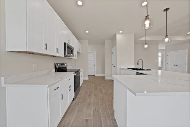 5115 Waterbury Court, Granbury, TX 76048