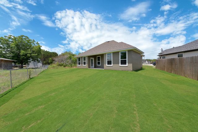 5115 Waterbury Court, Granbury, TX 76048