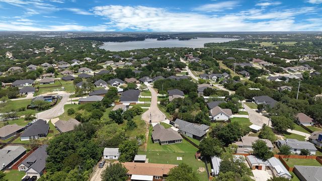 5115 Waterbury Court, Granbury, TX 76048