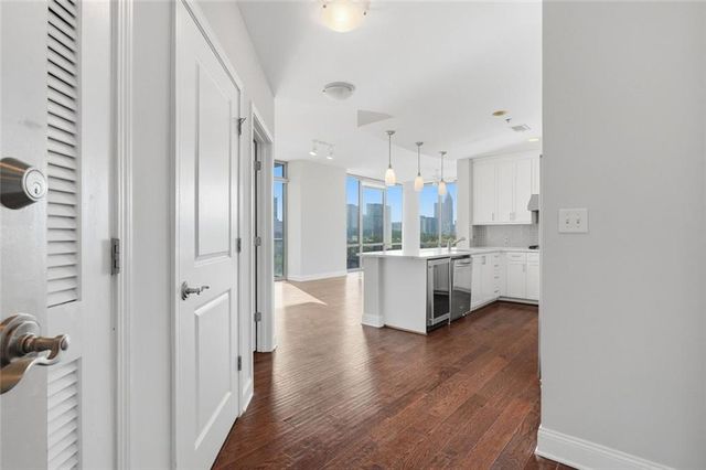 270 17th Street NW 1001, Atlanta, GA 30363