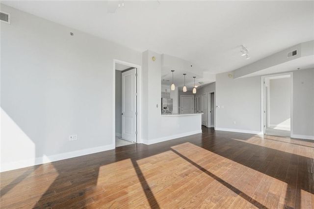 270 17th Street NW 1001, Atlanta, GA 30363