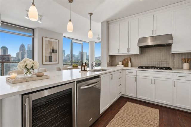 270 17th Street NW 1001, Atlanta, GA 30363