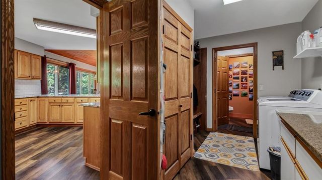 884 Windsor Forest Drive, Altoona, WI 54720