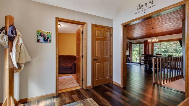 884 Windsor Forest Drive, Altoona, WI 54720