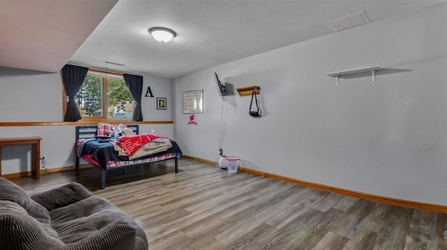 884 Windsor Forest Drive, Altoona, WI 54720