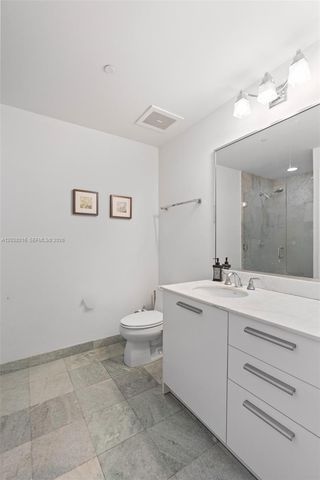 1050 Brickell Avenue 2112, Miami, FL 33131