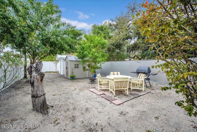 126 W Alachua Lane, Cocoa Beach, FL 32931