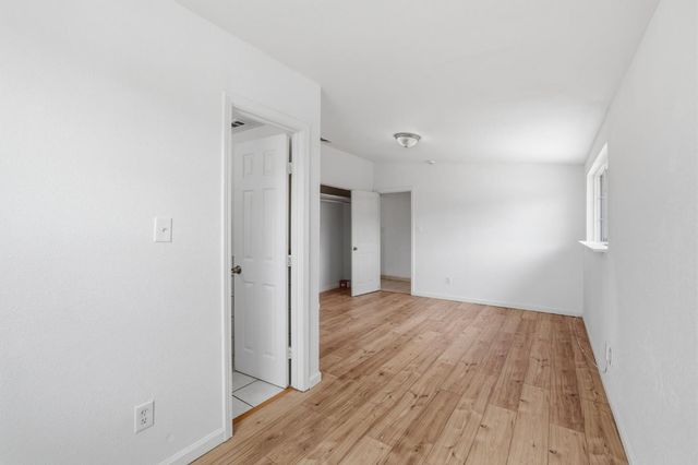 633 Fourness Dr, West Sacramento, CA 95605