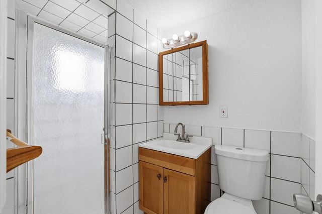 633 Fourness Dr, West Sacramento, CA 95605