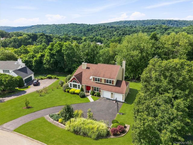 28 E Hill Road, Cortlandt Manor, NY 10567
