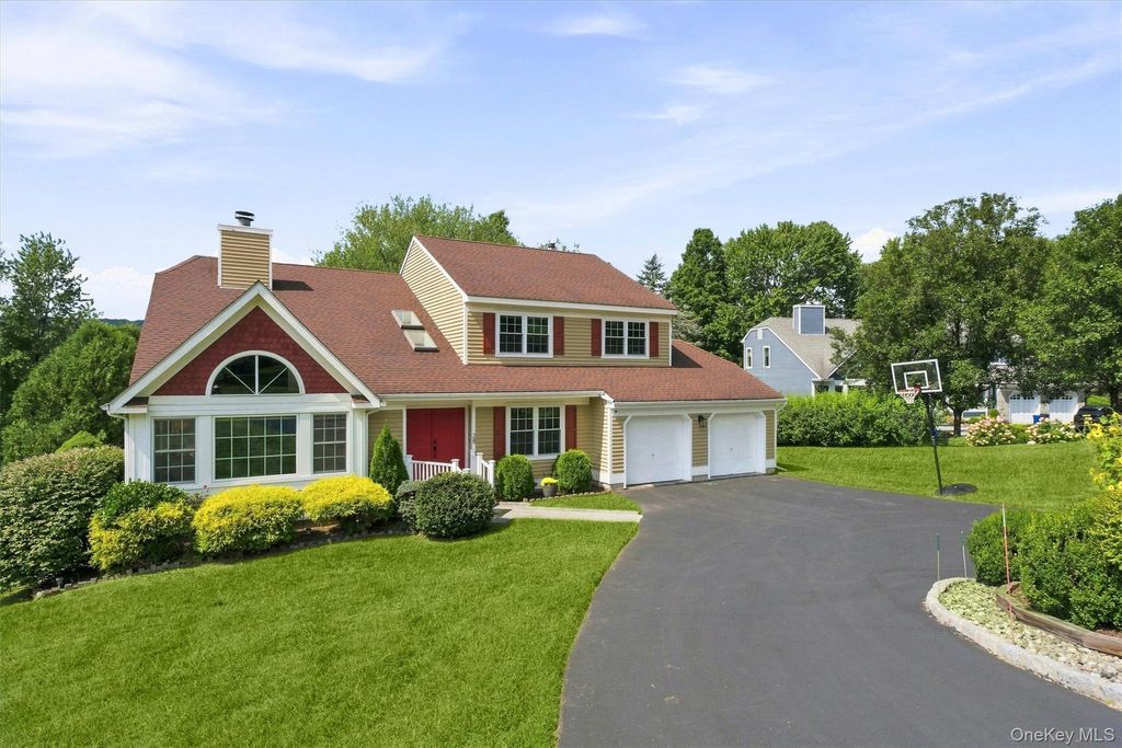 28 E Hill Road, Cortlandt Manor, NY 10567 — photo 2