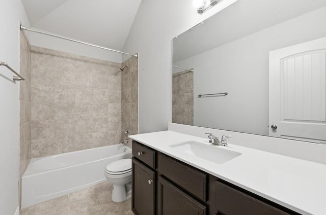 503 Stonewood LN, Buda, TX 78610