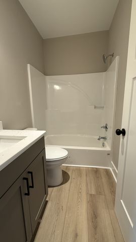 1225 N Spring St Apt A, Murfreesboro, TN 37130