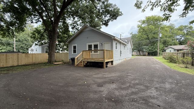 1225 N Spring St Apt A, Murfreesboro, TN 37130