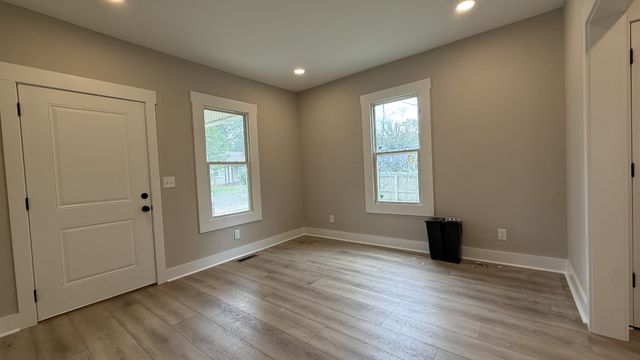 1225 N Spring St Apt A, Murfreesboro, TN 37130