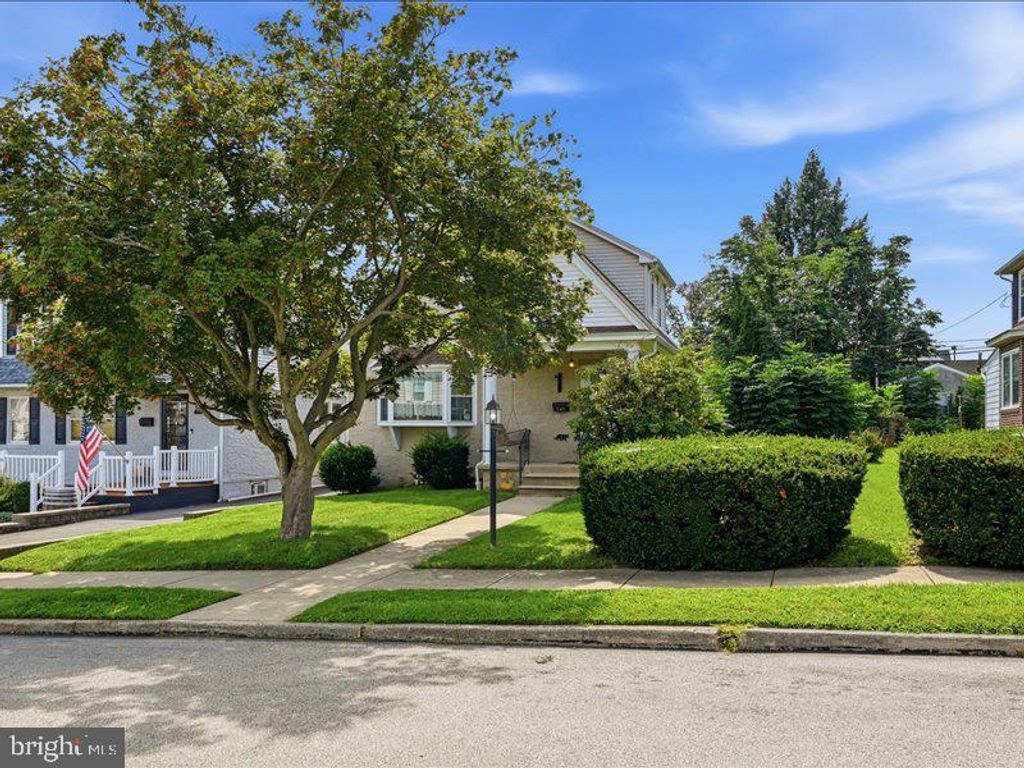 141 E 14TH AVE, CONSHOHOCKEN, PA 19428 — photo 3