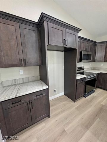 1020 Lupin Street, Pahrump, NV 89048