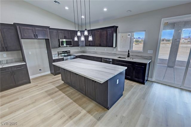 1020 Lupin Street, Pahrump, NV 89048