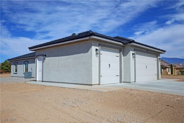 1020 Lupin Street, Pahrump, NV 89048