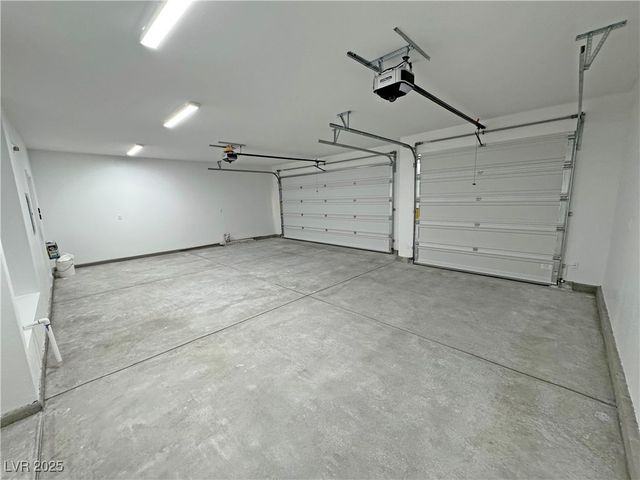 1020 Lupin Street, Pahrump, NV 89048