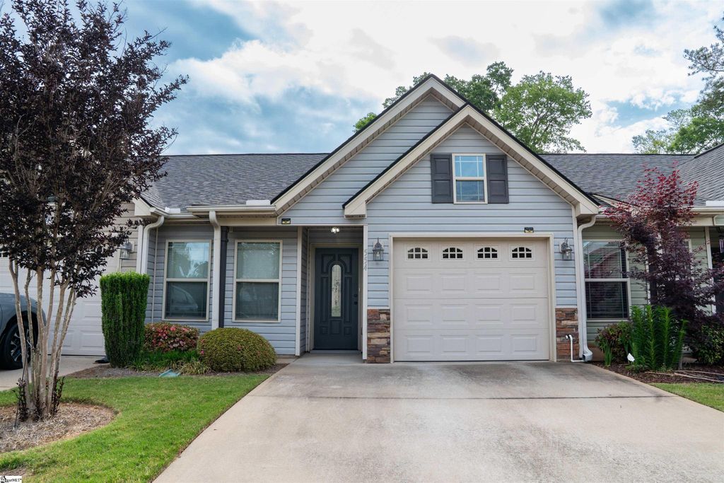 554 Wesberry Circle, Spartanburg, SC 29301