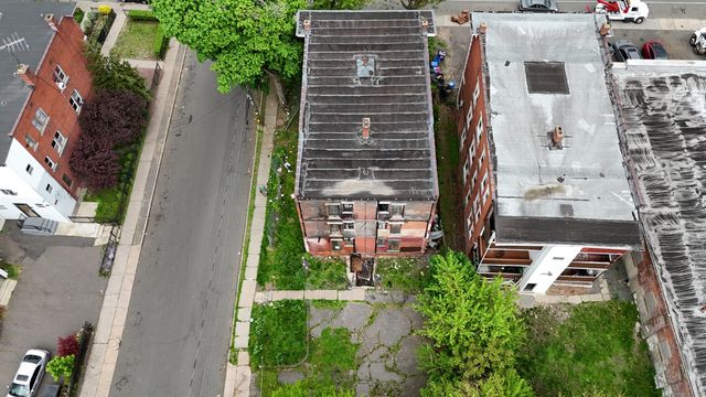435 Wethersfield Avenue, Hartford, CT 06114