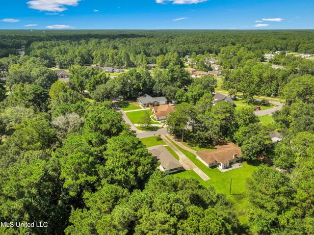 1412 Cotita Drive, Gautier, MS 39553