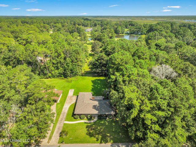 1412 Cotita Drive, Gautier, MS 39553