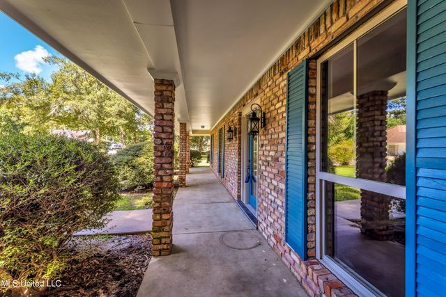 1412 Cotita Drive, Gautier, MS 39553