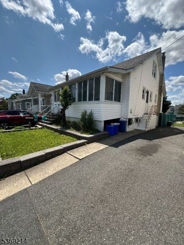 55 Center St, Belleville Twp., NJ 07109