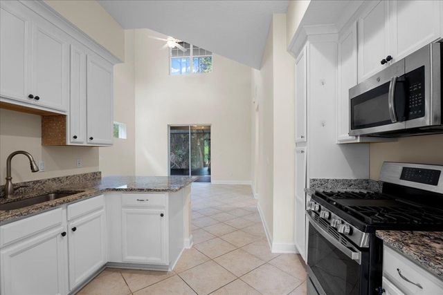 180 Canyon Trl, St Augustine, FL 32086