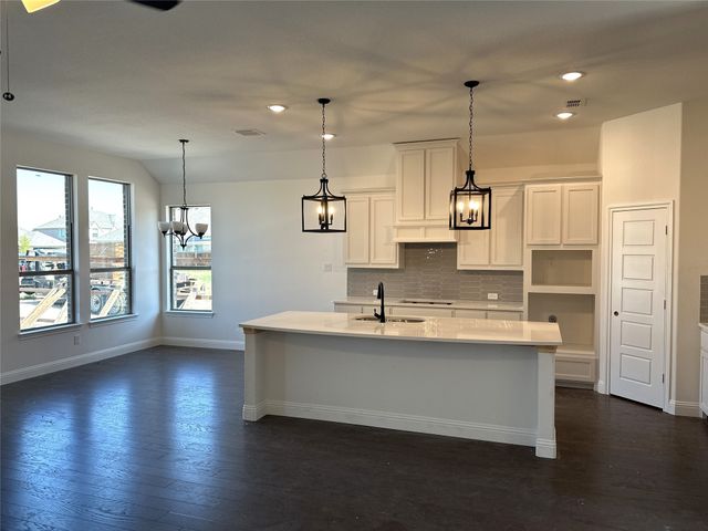 7725 Sweet Sorghum Street, Joshua, TX 76058