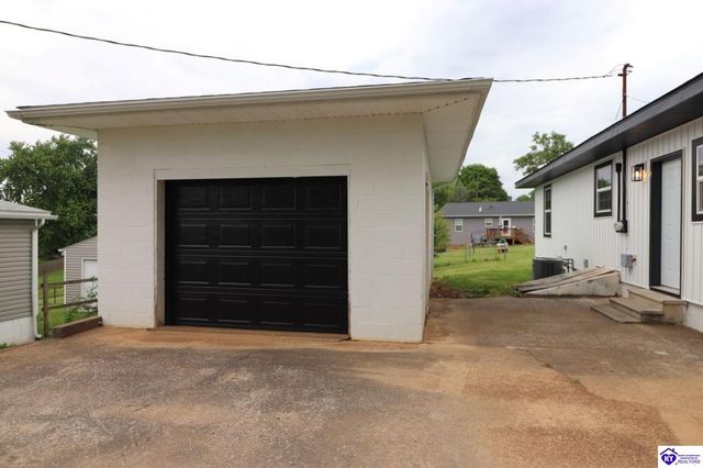 105 Hayward Road, Vine Grove, KY 40175